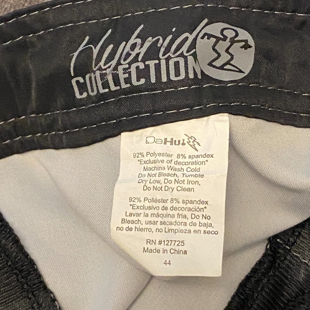 Men's Gray Dahu Hybrid Shorts, Hybird Collection, Size 44 - Picture 8 of 9